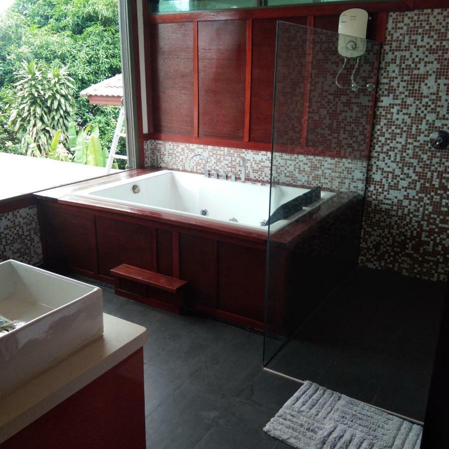 Stunning Villa With Ocean Views And Free Car Lamai Beach  Exterior foto